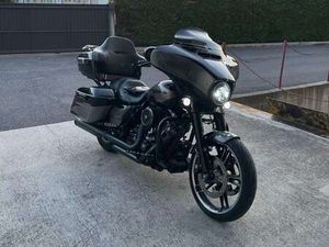 HARLEY-DAVIDSON STREET GLIDE SPECIAL NERO