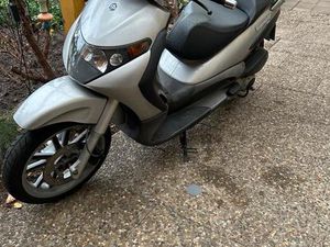 PIAGGIO BEVELY 200