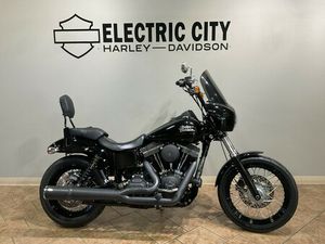 2016 HARLEY-DAVIDSON® STREET BOB® VIVID BLACK FXDB