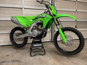 KAWASAKI KX 250F 2025
