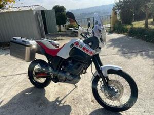 MOTO YAMAHA TENERÈ 660Z