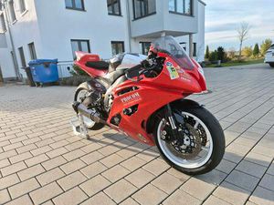 YAMAHA R6 RJ15 RENNSTRECKE