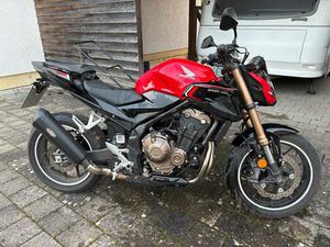 HONDA CB 500F MIT TIEFERLEGUNG