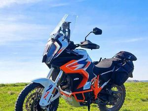 KTM 1290 SUPER ADVENTURE R