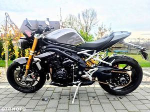 TRIUMPH SPEED TRIPLE
