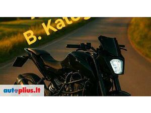 KTM DUKE 125 CC, STREET / CLASSIC