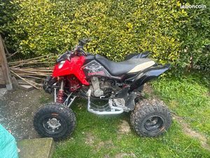 QUAD POLARIS 525S