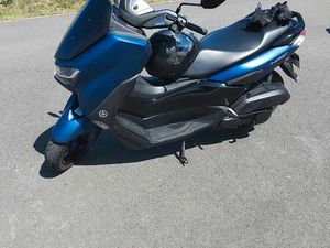 YAMAHA NMAX