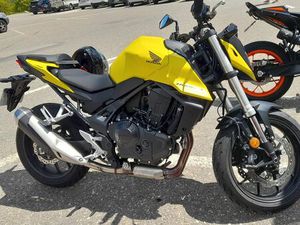 HONDA HORNET 750