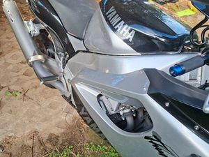 YAMAHA R1 THUNDERRACE