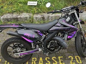 RIEJU MRT 50 CCM SUPERMOTO CANTON ZURICH -