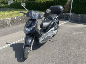 PIAGGIO BEVERLY -14'226KM - 1 JAHR MFK CANTON ARGOVIE -
