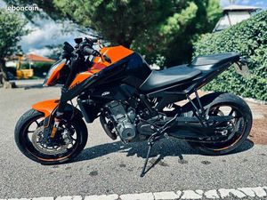 KTM 890 DUKE L