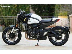 CF MOTO 700 CLX SPORT