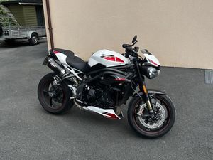 TRIUMPH SPEED TRIPLE RS 1050