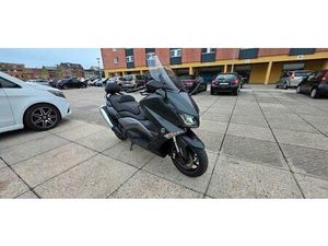 ② YAMAHA T MAX 530 2016