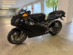 DUCATI 749 STRADALE