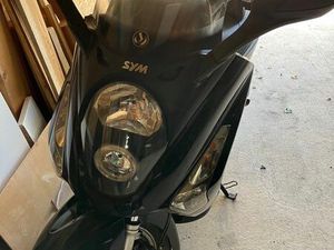 VENTE SCOOTER SYM GTS 125 DE 2007