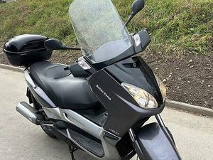 YAMAHA 125 X MAX CANTON LUCERNE -