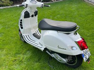 PIAGGIO VESPA 125 GTS SUPER
