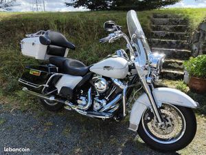 HARLEY DAVIDSON ROAD KING