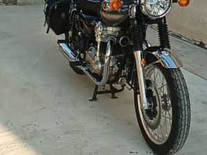 KAWASAKI W800