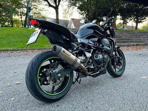 KAWASAKI Z 750 SCHWARZ
