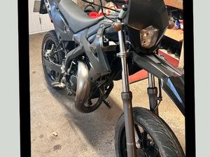 MOTO 50 CC RIEJU MRT 2023