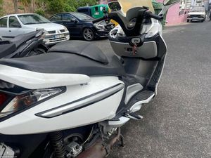 YAMAHA XMAX 125 IMPECÁVEL
