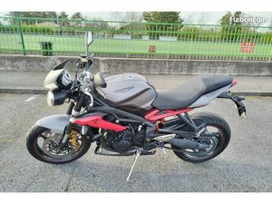 TRIUMPH STREET TRIPLE 675 R ABS