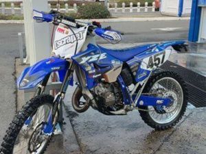 ÉCHANGE 125 YZE CONTRE VOITURE