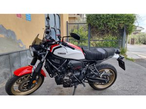 YAMAHA XSR700 2020 - DYNAMIC WHITE