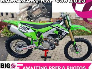 KAWASAKI KXF 450 2023 - ONLY 15 HOURS - STOCK & VERY CLEAN