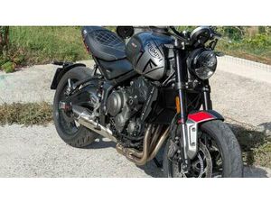 VENDO TRIUMPH TRIDENT 660 (2021 - 24) USATA A CESENA (CODICE 9867427) - MOTO.IT