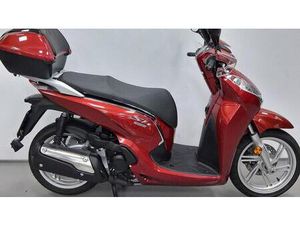 VENDO HONDA SH 300 I SPORT ABS (2018 - 20) USATA A BAREGGIO (CODICE 9867292) - MOTO.IT