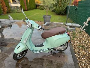 VESPA PRIMAVERA 50