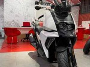 BMW C 400 X ABS DEL 03/2019 CON 20.000KM
