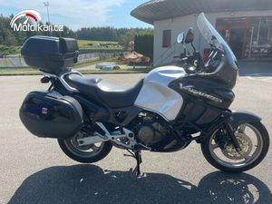 HONDA XL 1000 V VARADERO 2001 68TKM KOUPENO NOVÉ V ČR,ZIMNÍ