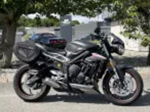 TRIUMPH STREET TRIPLE RS