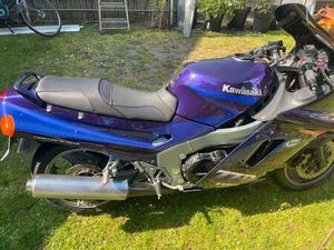 KAWASAKI ZZR 1100