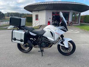 KTM 1290 SUPERADVENTURE 1.MAJITEL,SERVISKA,AKRAPOVIČ,ZIMNÍ VÝPRODEJ
