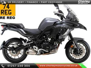 BENELLI TRK 502 BENELLI **SAVE £1500 ON THIS BIKE - PLUS HALF PRICE LUGGAGE** 500 CC