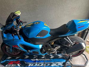SUZUKI GSXR 1000 K8 EZ:2010 18000KM 2HAND
