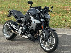 BMW F900R TOP ZUSTAND