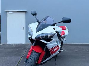 YAMAHA R1 RN19 TRAUMKONFIGURATION 12500KM! 2. HAND