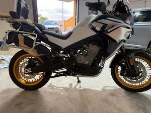 CFMOTO - CF 800 MT