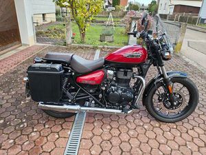 ROYAL ENFIELD METEOR 350 SUPERNOVA