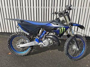 YAMAHA YZ 125 2023 MONSTER