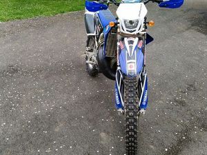 YAMAHA 250 YZE