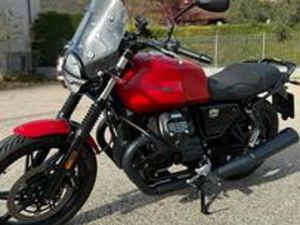 MOTO GUZZI V7 STONE 2024